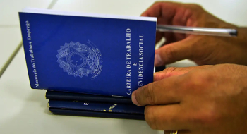 Novos prazos para licença-paternidade valem a partir de 2027; entenda